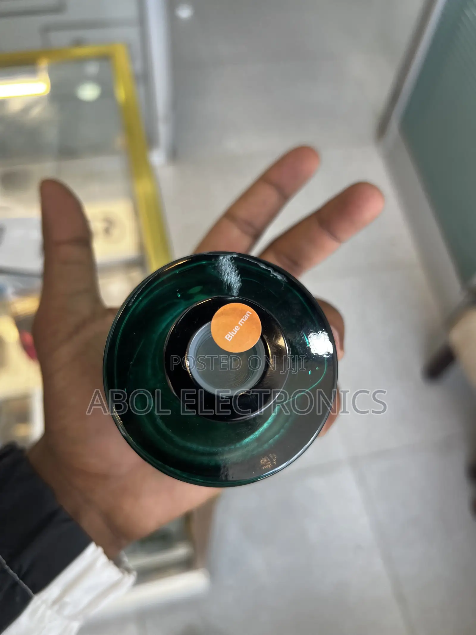 Tobi Intelligent Atomization Car Aroma Diffuser