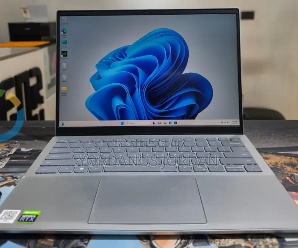 New Laptop Dell Inspiron 14 16GB Intel Core i7 SSD 512GB