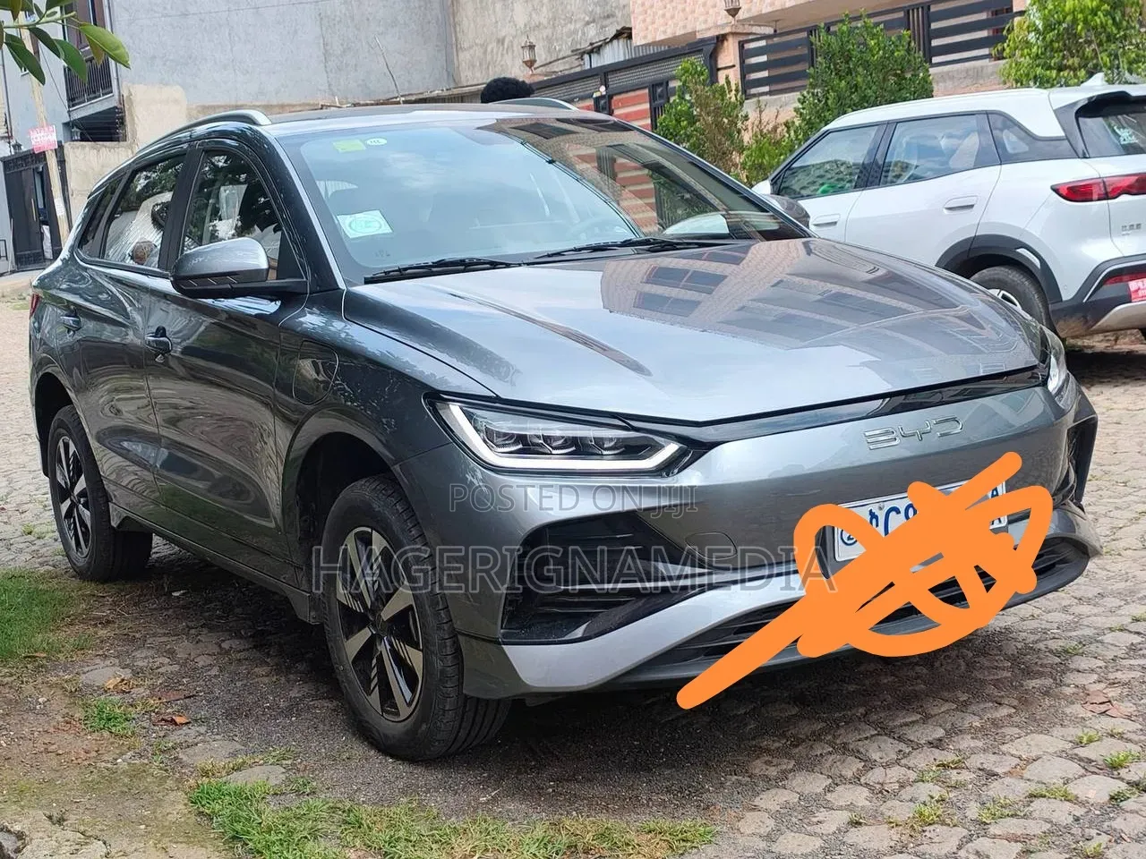 BYD E2 43 kWh 94 hp FWD 2025 Gray