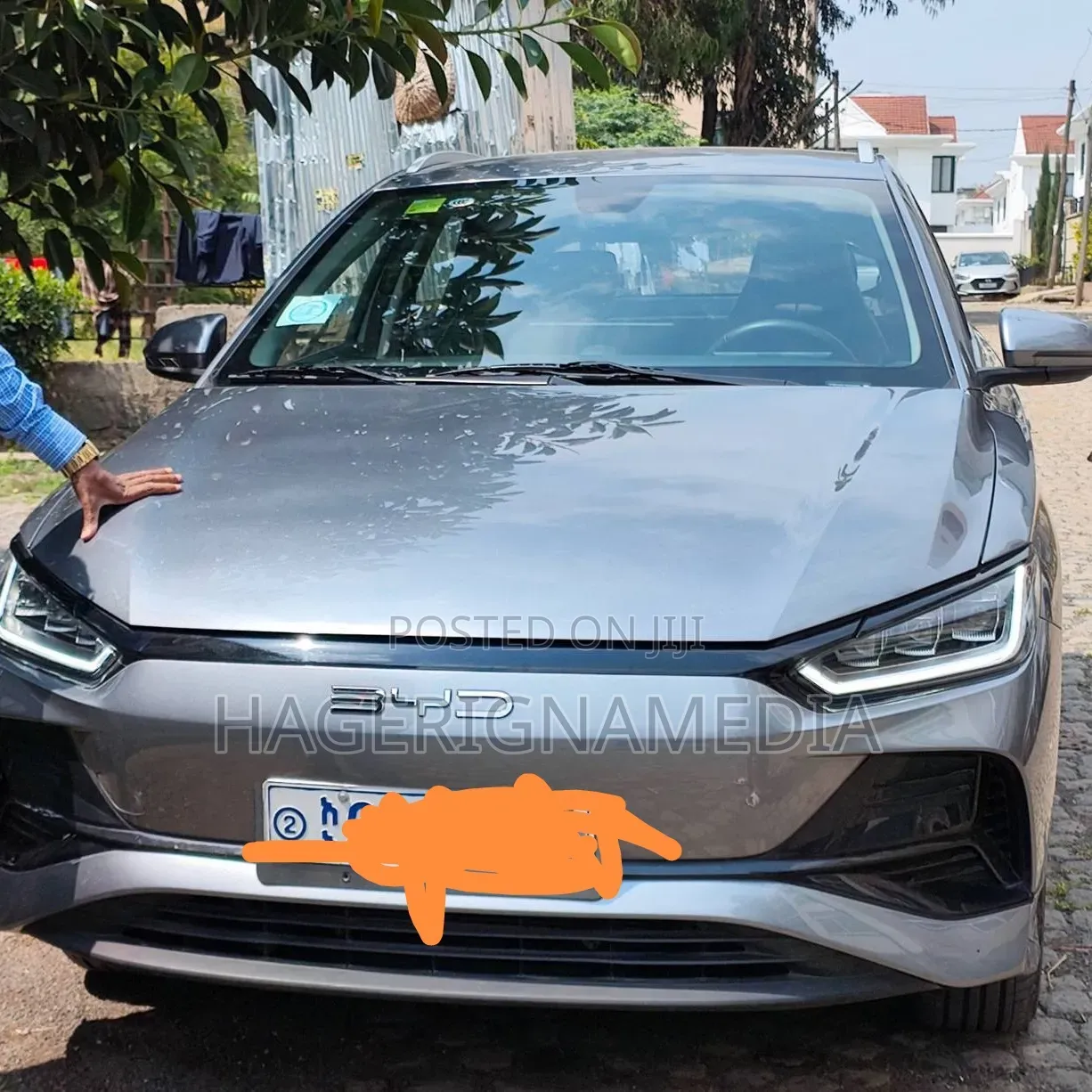 BYD E2 43 kWh 94 hp FWD 2025 Gray