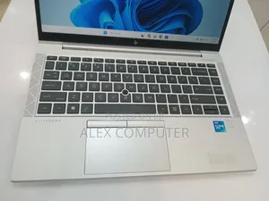 New Laptop HP EliteBook 840 G8 16GB Intel Core i5 SSD 512GB