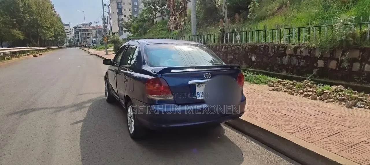Toyota Platz 2005 Blue