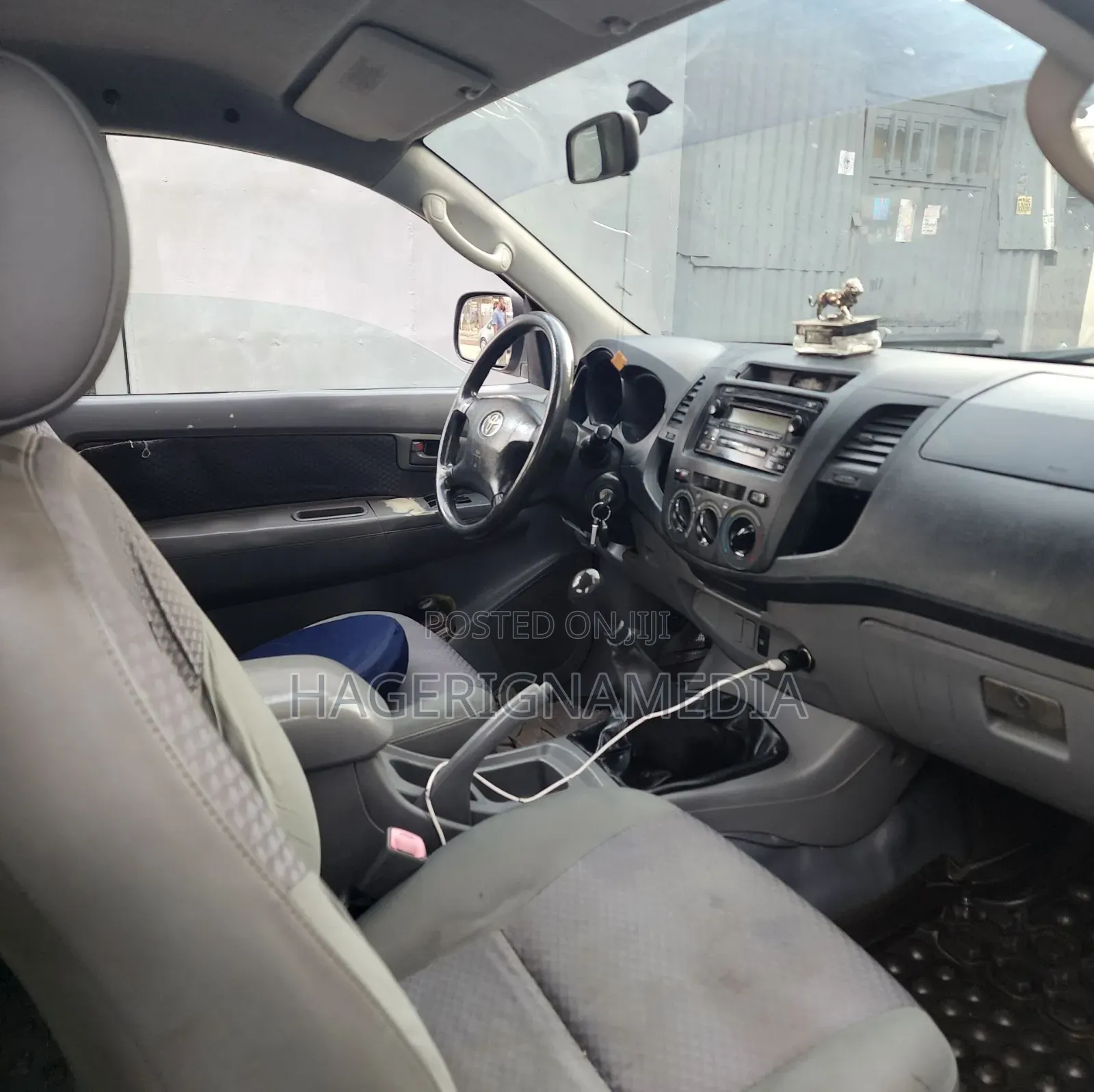 Toyota Hilux 2008 Silver