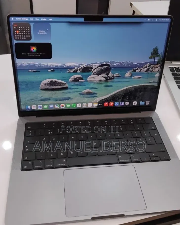 New Laptop Apple MacBook Pro 2021 M1 16GB Apple M1 Pro SSD 512GB