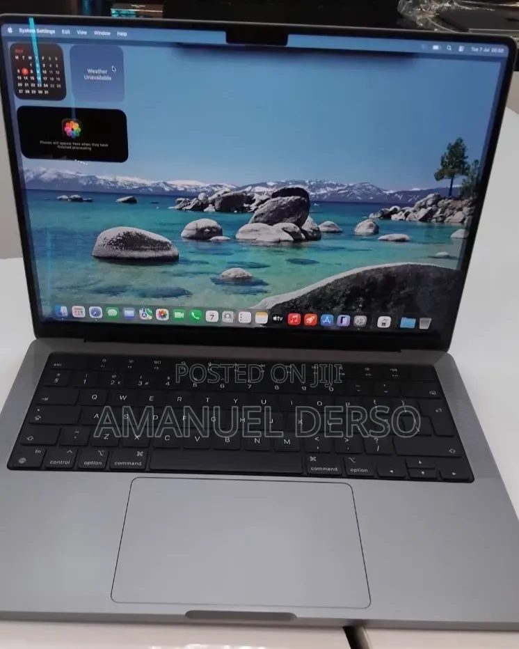 New Laptop Apple MacBook Pro 2021 M1 16GB Apple M1 Pro SSD 512GB