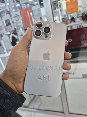 Apple iPhone 15 Pro Max 256 GB