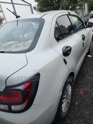 Suzuki Dzire 2023 White