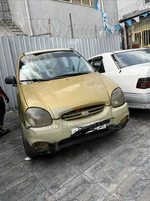Hyundai Atos 1998 Orange