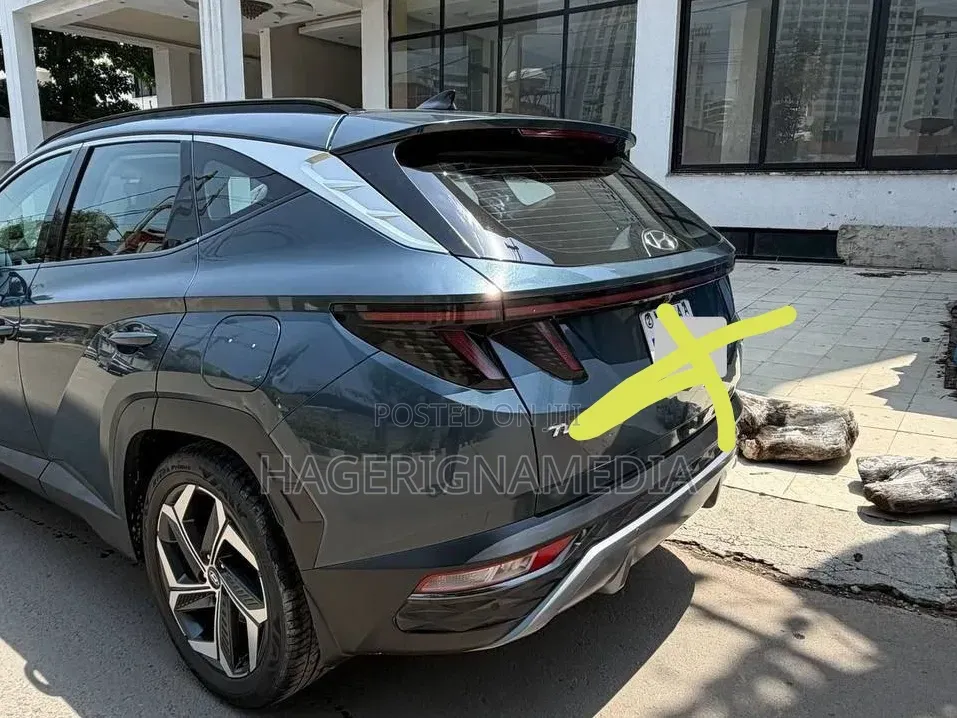 Hyundai Tucson 2021 Blue