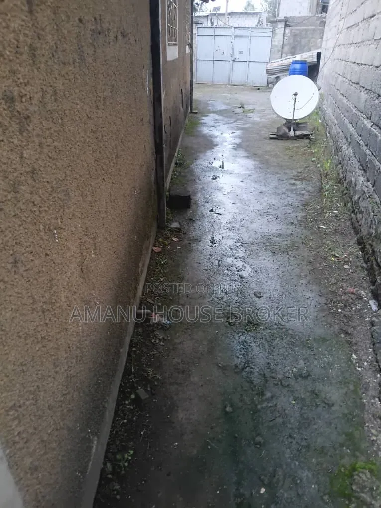 2bdrm Villa in አአ ኢትዮጵያ, Yeka for sale
