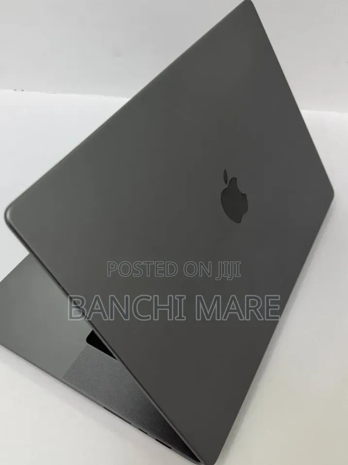 New Laptop Apple MacBook Pro 16GB Apple M1 Pro SSD 1T