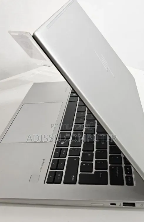 New Laptop HP EliteBook x360 1040 G9 16GB Intel Core i7 SSD 512GB