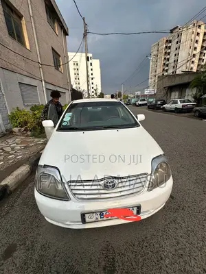 Toyota Corolla Sedan 2003 White