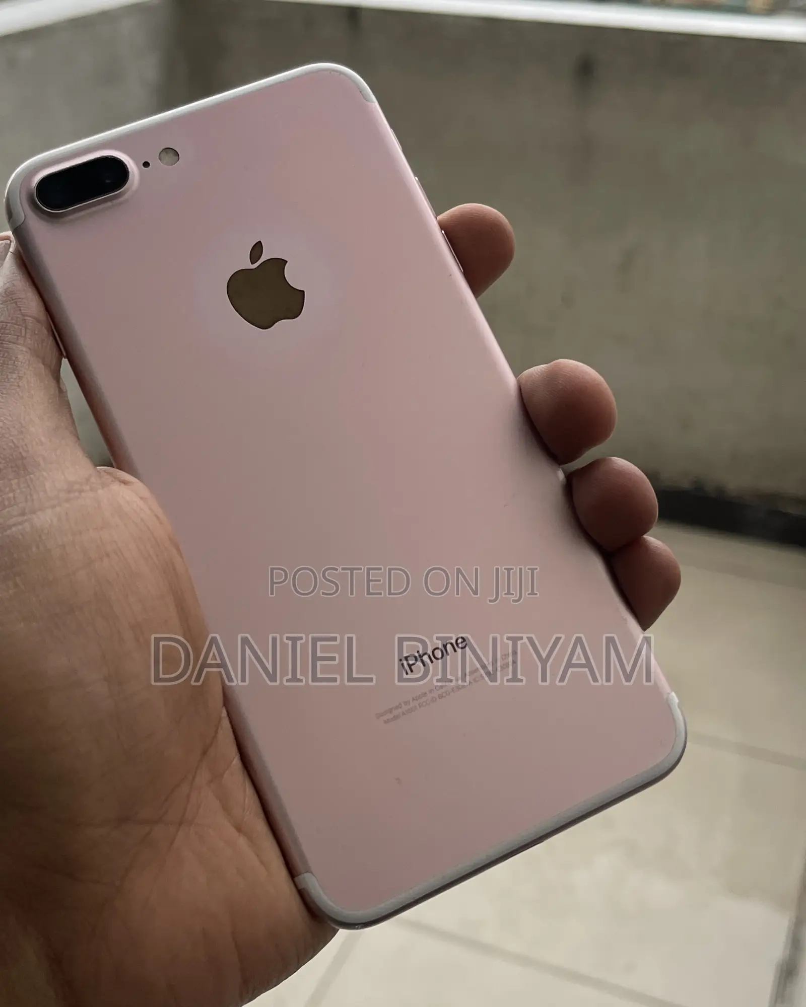 Apple iPhone 7 Plus 32 GB Pink