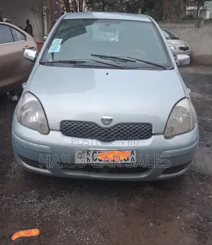 Toyota Vitz 2004