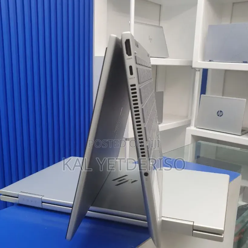 New Laptop HP Envy x360 8GB Intel Core i5 SSD 512GB