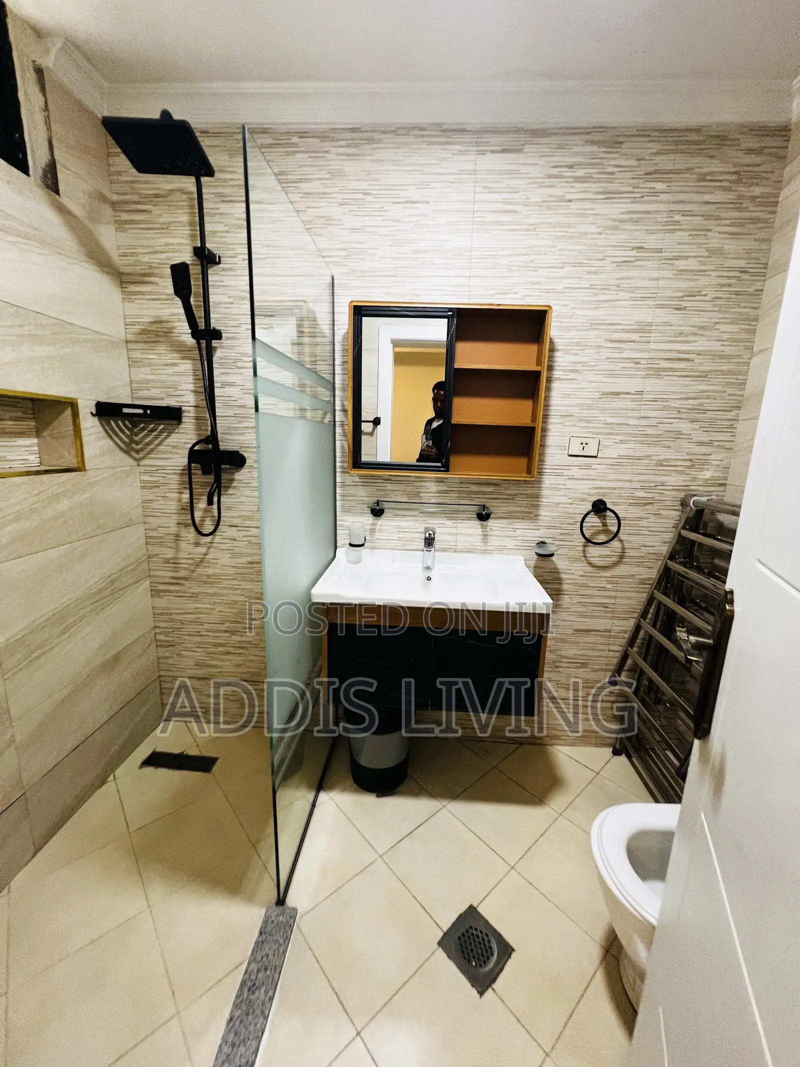 Furnished 2bdrm Apartment in Bole for rent