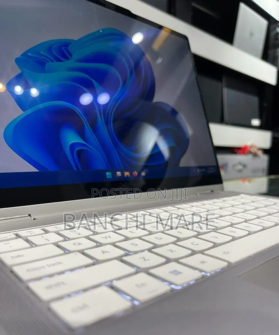 New Laptop Lenovo Yoga 2 16GB AMD Ryzen 5 SSD 512GB