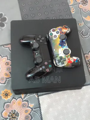Playstation 4 Slim