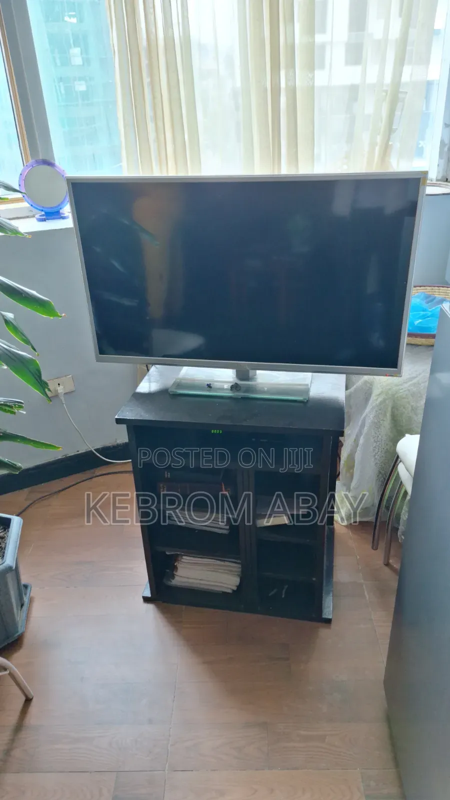 TCL Tv 32 Inch
