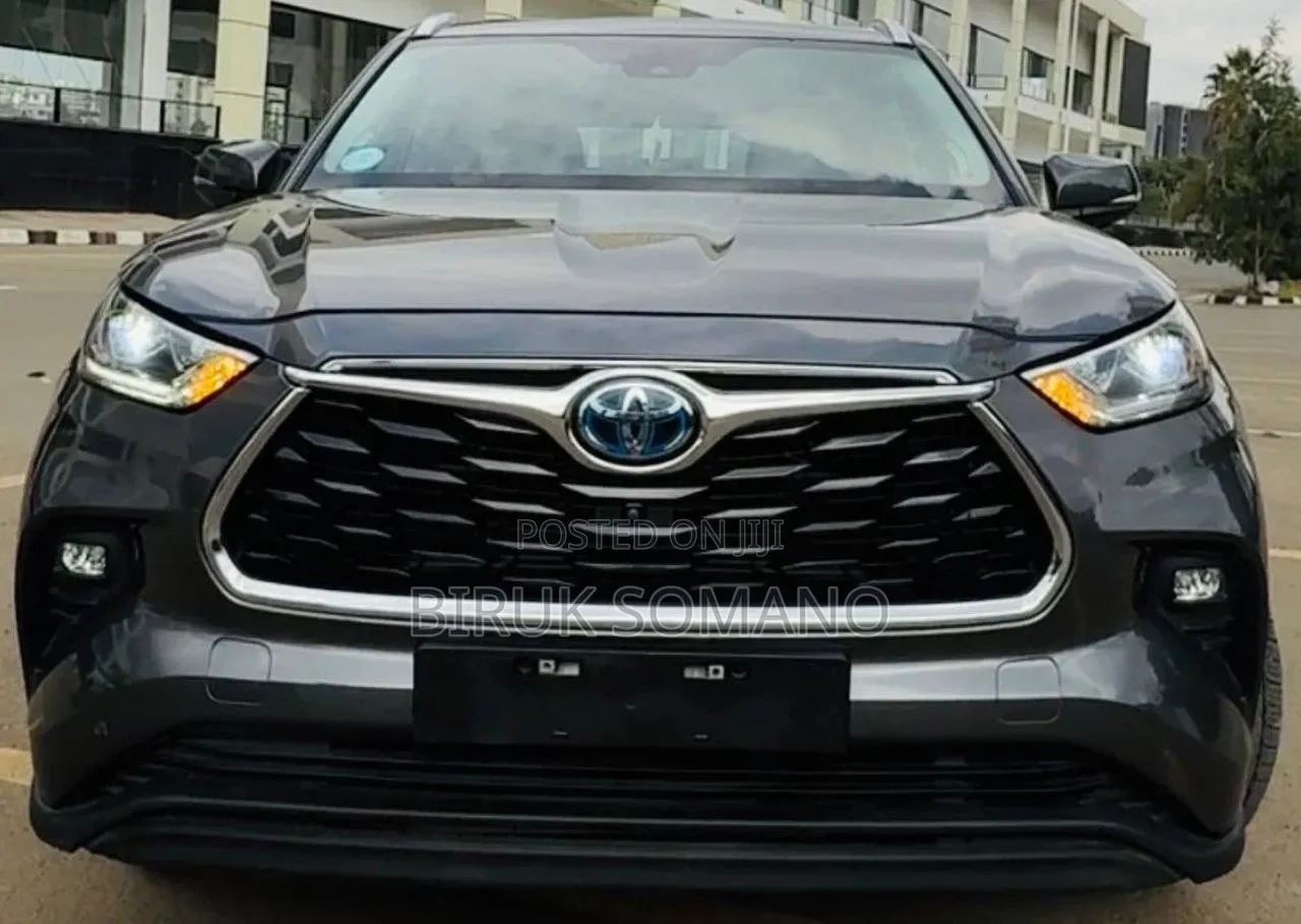 Toyota Highlander Hybrid 2023 Gray