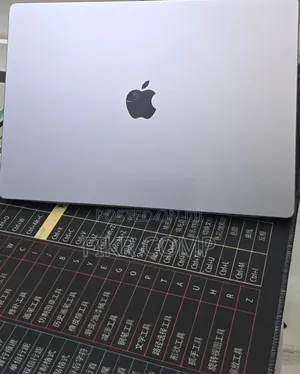 New Laptop Apple MacBook Pro 2021 M1 Max 32GB Apple M1 Max SSD 1T