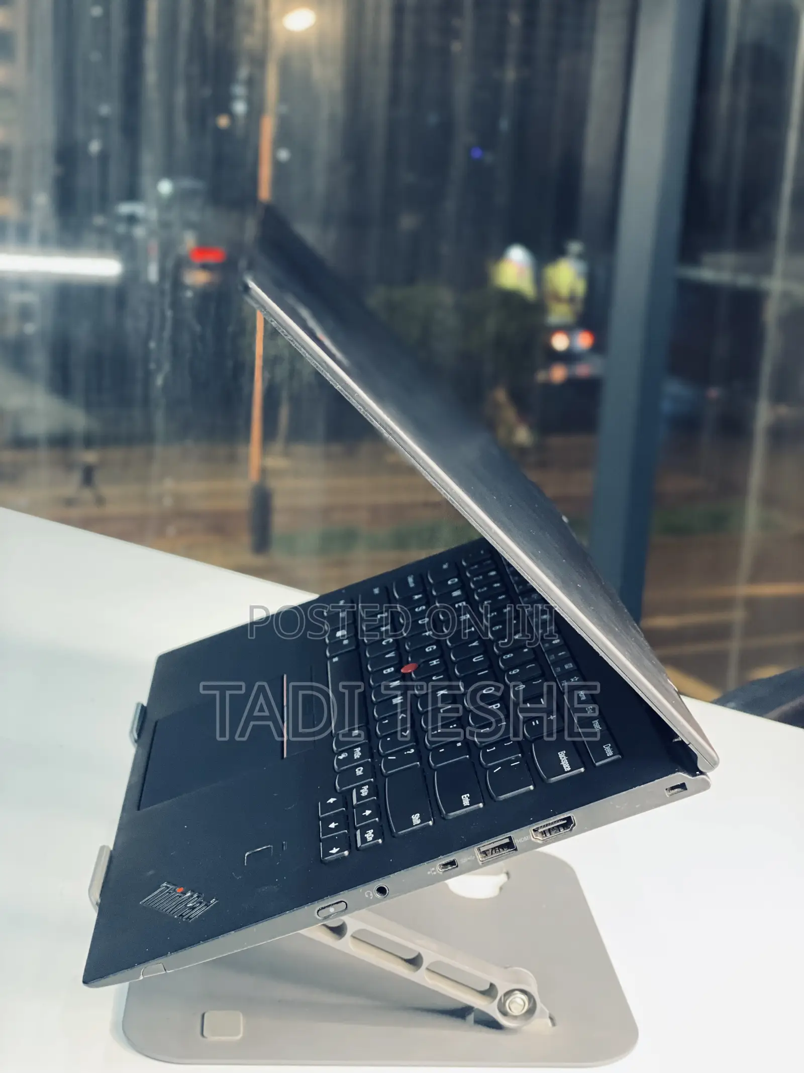 Laptop Lenovo ThinkPad X1 Yoga 8GB Intel Core i5 SSD 512GB
