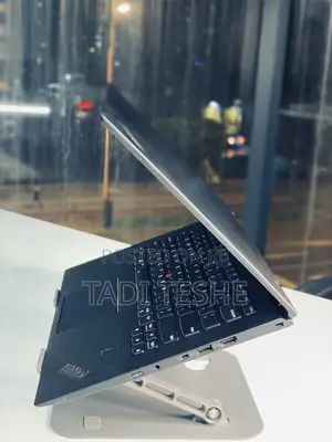 Laptop Lenovo ThinkPad X1 Yoga 8GB Intel Core i5 SSD 512GB