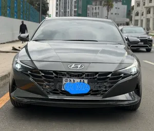 Hyundai Avante 2022 Gray