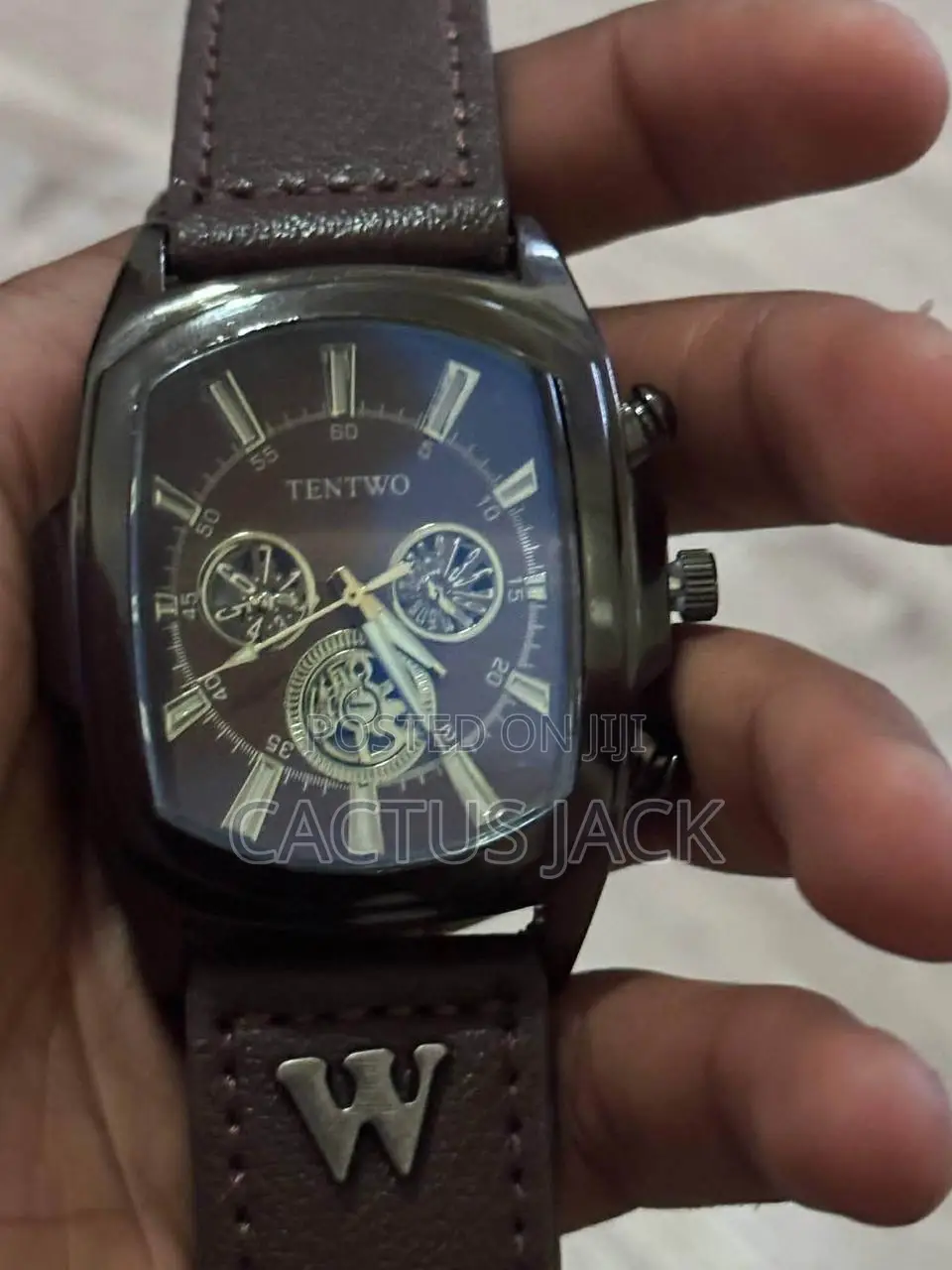 Tentwo Watches