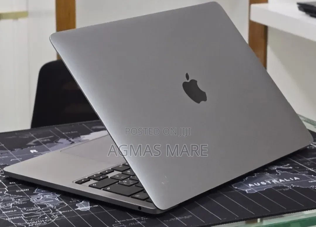 New Laptop Apple MacBook Pro 2020 M1 16GB Apple M1 SSD 512GB