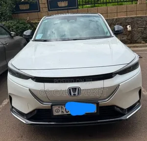 Honda e:NS1 2023 Ivory