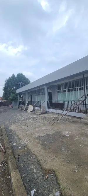 Rental School 2000 Thousand Square