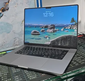 New Laptop Apple MacBook Pro 2021 M1 32GB Apple M1 Pro SSD 32GB