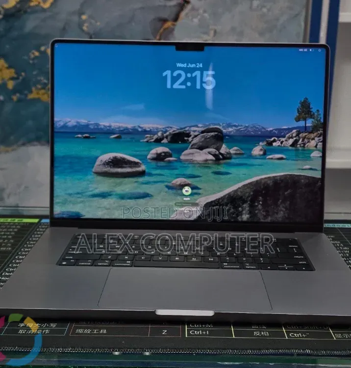 New Laptop Apple MacBook Pro 2021 M1 32GB Apple M1 Pro SSD 512GB
