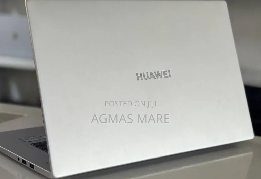 New Laptop Huawei 16GB Intel Core i5 SSD 512GB