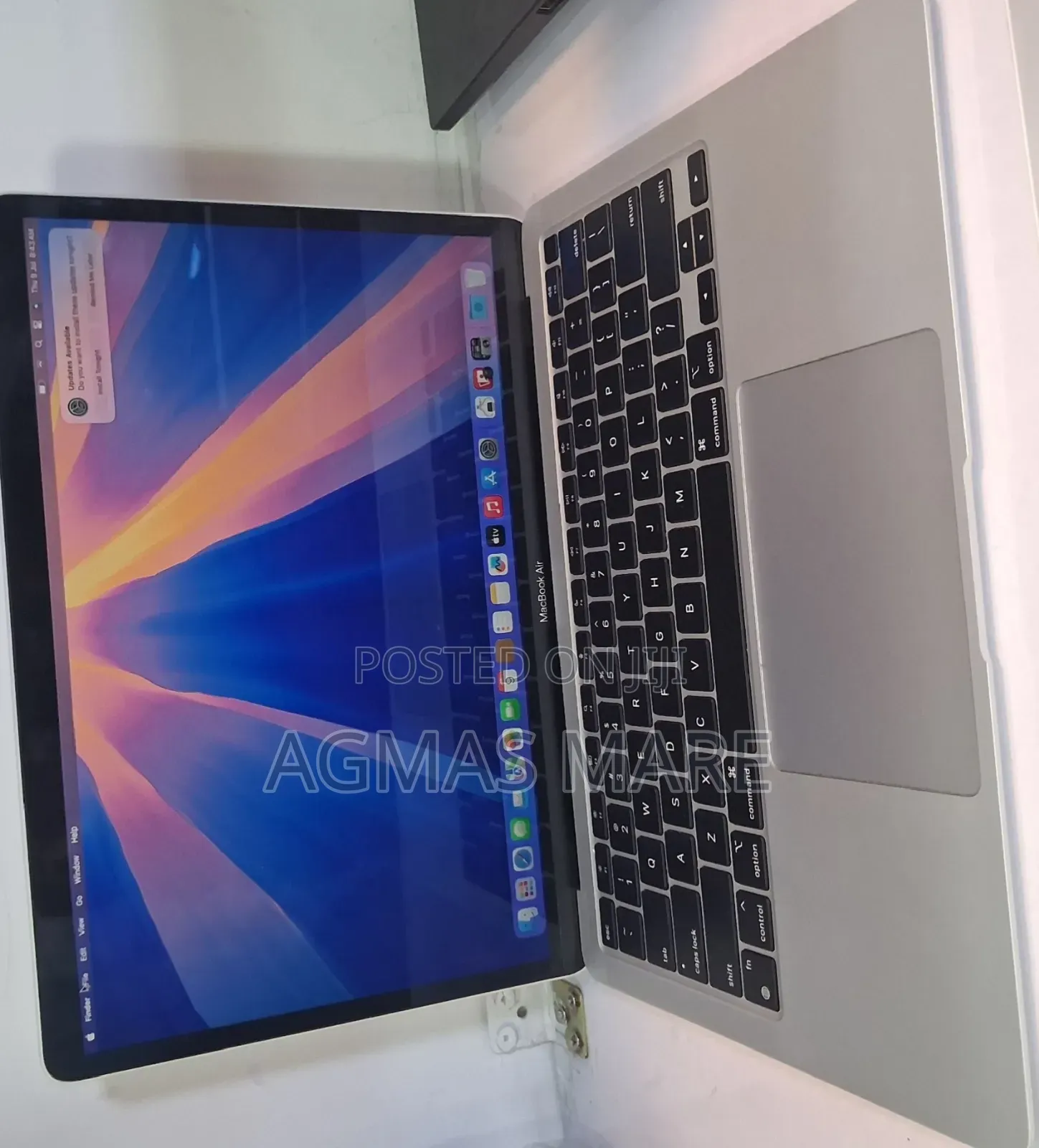 New Laptop Apple MacBook Air 2020 M1 8GB Apple M1 SSD 256GB