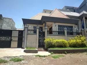 3bdrm Villa in Villa, Bole for rent