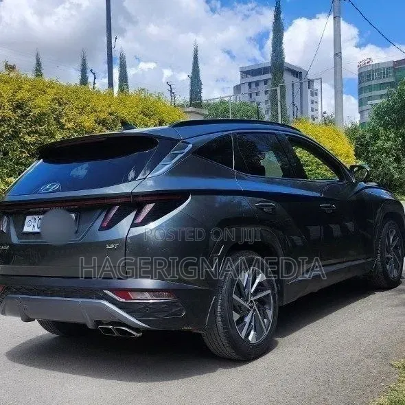 Hyundai Tucson 2022 Gray