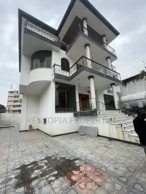 10bdrm House in Bole for rent