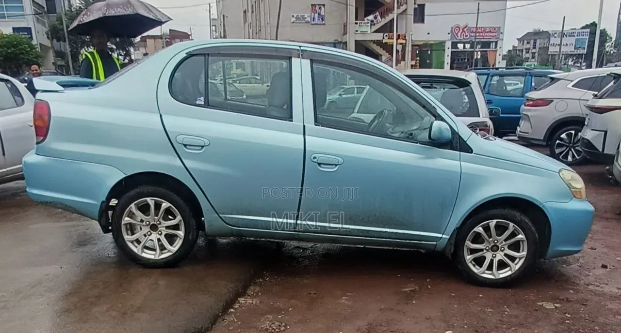 Toyota Platz 1.0 FWD 2005 Blue