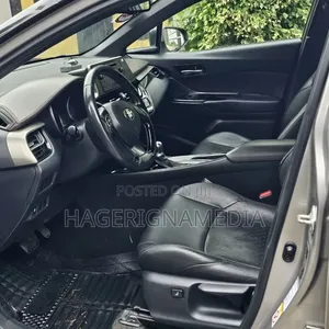 Toyota C-HR 2020 Gray