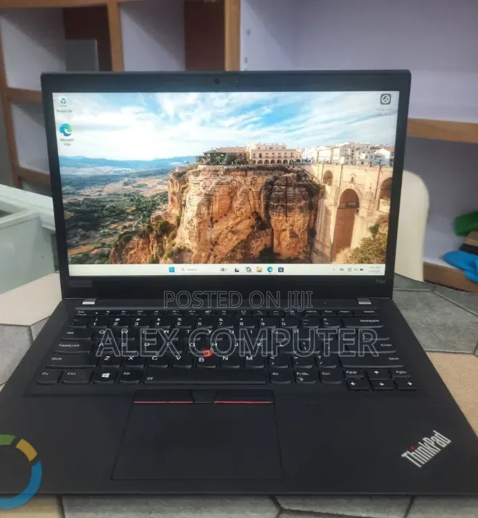New Laptop Lenovo ThinkPad T14 G2 16GB AMD Ryzen 5 SSD 512GB