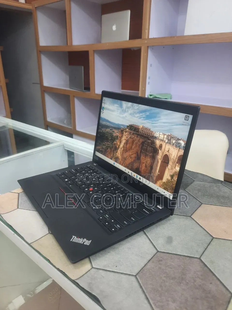 New Laptop Lenovo ThinkPad T14 G2 16GB AMD Ryzen 5 SSD 512GB