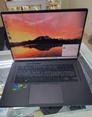 New Laptop Asus ROG Strix G16 G614 16GB Intel Core i7 SSD 512GB