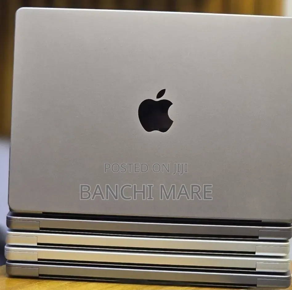 New Laptop Apple MacBook Pro 2021 M1 16GB Apple M1 Pro SSD 512GB