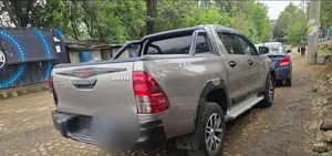 Toyota Hilux Revo Double Cab Deisel 2.4 AWD 2019 Silver