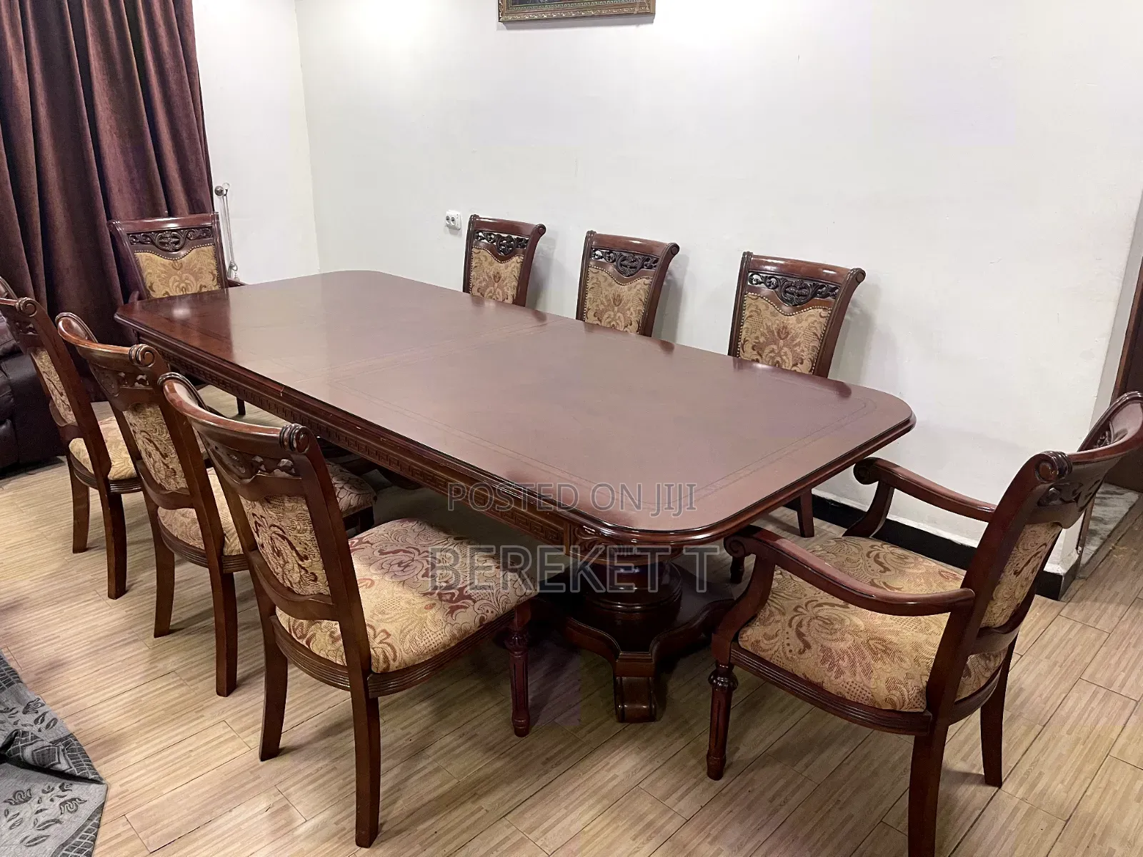For Sale – Imported Luxury 8-Seater Dining Table Set