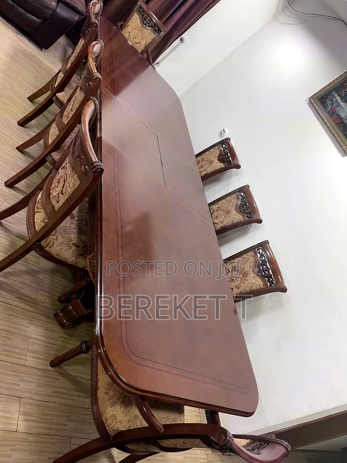 For Sale – Imported Luxury 8-Seater Dining Table Set