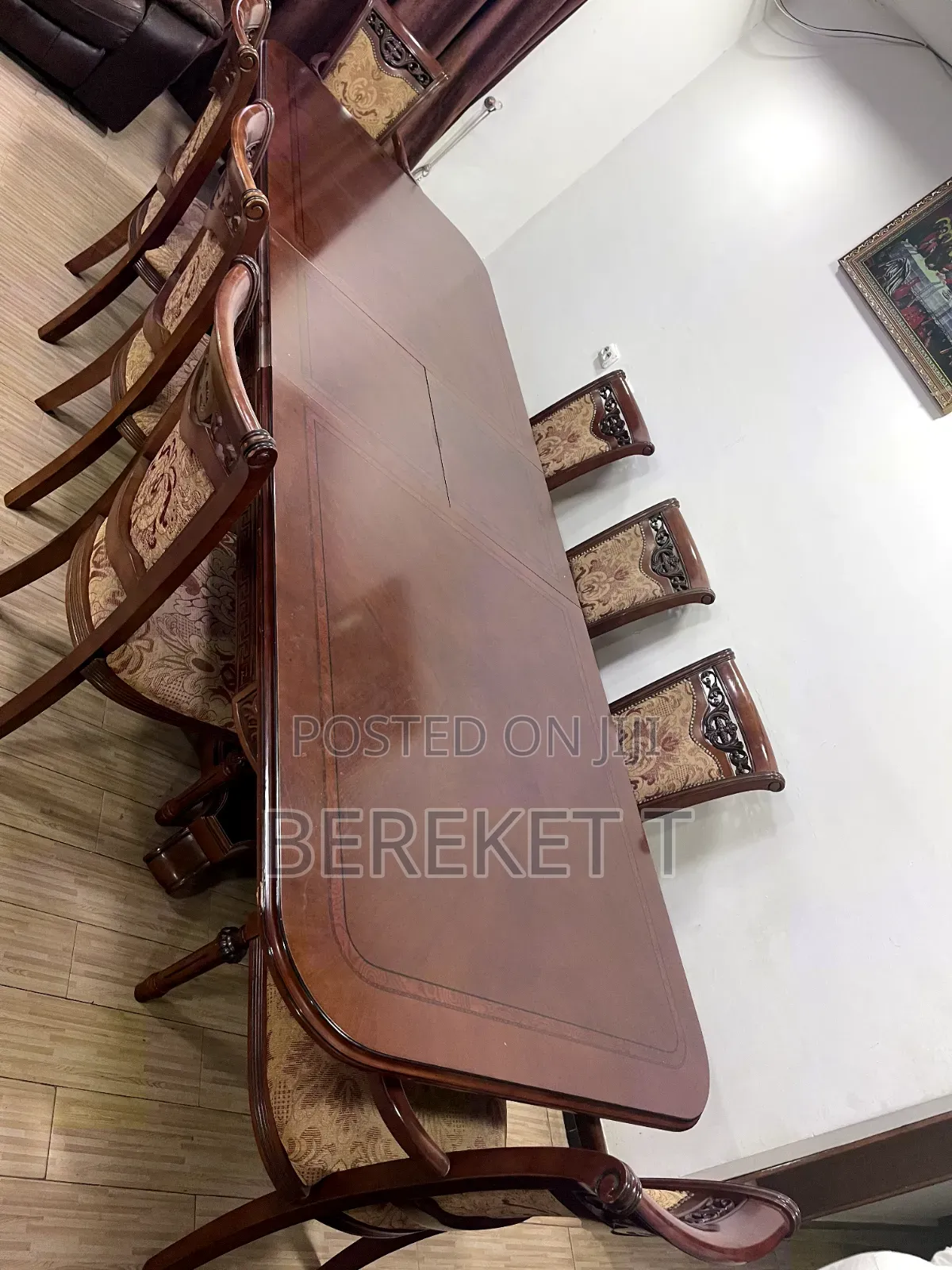 For Sale – Imported Luxury 8-Seater Dining Table Set